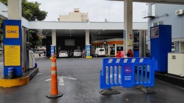 El comité de crisis extendió los cortes a la industria y a la cadena del GNC por otras 24 horas