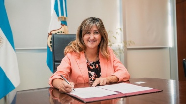 El Ministerio de Educación firmó un convenio con empresa minera