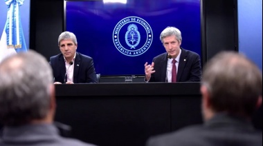 Cepo cambiario: el Gobierno analiza con el FMI bajo qué condiciones podría levantar los controles al dólar