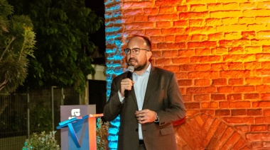 Rivadavia celebró la restauración de la emblemática Chimenea del Callejón Gómez