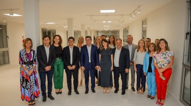 Orrego inauguró la refuncionalización y puesta en valor del histórico edificio de Turismo