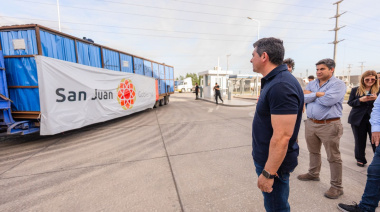 Orrego recibió la pieza clave para la revolución solar: la laminadora gigante ya está en San Juan