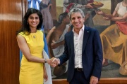 Caputo se reúne con Gita Gopinath para avanzar en la negociación con el FMI