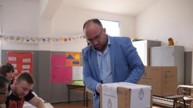 Votó el Intendente de Rivadavia Sergio Miodowsky