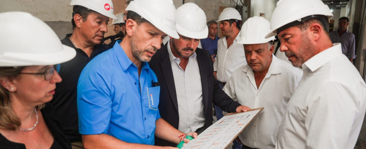 El gobernador visitó las obras de remodelación e instalaciones del Hospital Marcial Quiroga