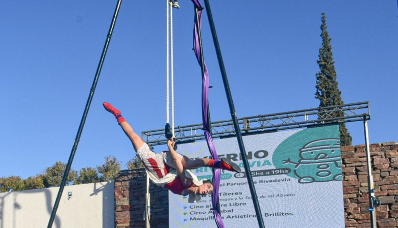 Música, magia y talento local: Rivadavia cierra las vacaciones de invierno con una gran jornada en el Parque