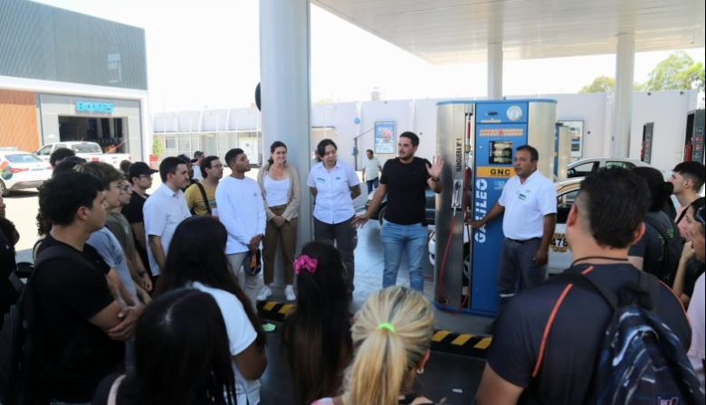 Gobierno y Cámara de Estaciones de Servicio brindan capacitaciones laborales
