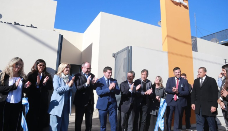 Orrego inauguró el nuevo CIC de Sierras de Marquesado y acercó más servicios esenciales a las familias de La Bebida