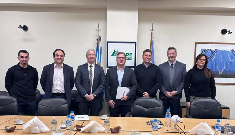 San Juan modernizará su red eléctrica con la instalación de 4.000 medidores inteligentes para el sector industrial