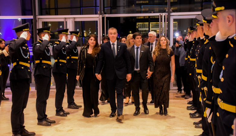 La Gala Patria abrió las celebraciones por el Día de la Independencia en el Teatro del Bicentenario