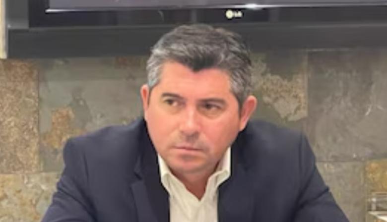 Orrego suspende su agenda internacional y vuelve a San Juan por la tragedia aérea
