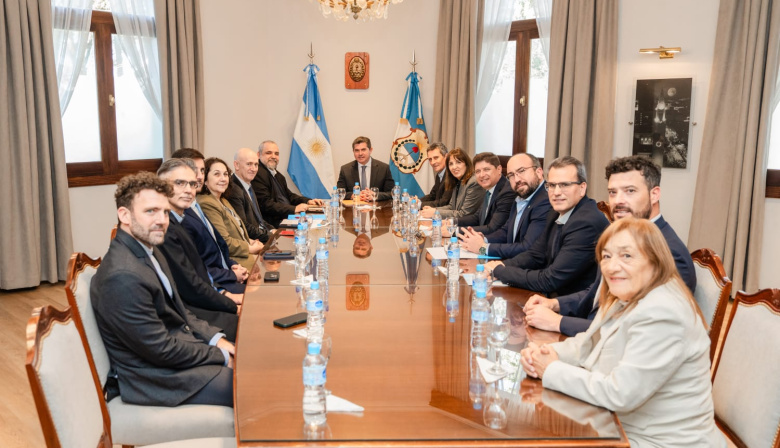 Orrego selló una alianza con UNICEF para fortalecer la protección integral de niñas, niños y adolescentes