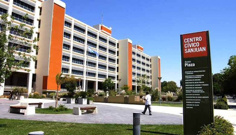 Los empleados públicos tendrán acreditados sus haberes el 30 de septiembre