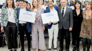 “Profesore” y “abogade”: la Universidad de La Plata entregó los primeros diplomas no binarios