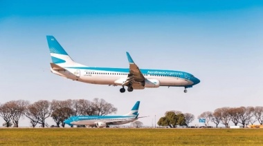 Tras ser excluida de las privatizaciones, Aerolíneas Argentinas se ajusta