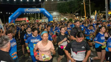 La carrera Santa Lucía corre de noche tuvo récord de participantes