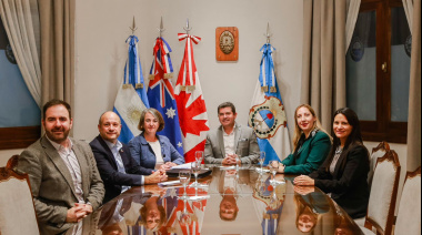 El gobernador Marcelo Orrego recibió a los embajadores de Australia y Canadá