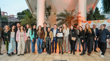 En una apuesta al futuro laboral de San Juan, Orrego entregó herramientas y certificados del programa Aprender, Trabajar y Producir