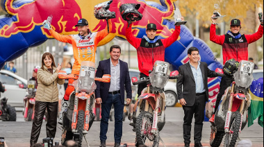 Orrego coronó a los ganadores del Desafío Ruta 40 y dio cierre al evento que puso a San Juan en la vidriera internacional del deporte
