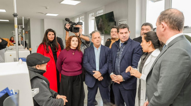 En el aniversario de Jáchal, Orrego inauguró obras clave para la seguridad, el agua potable, la salud y la conectividad