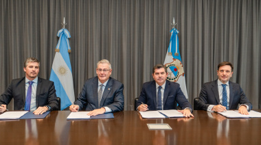 El gobernador Orrego concretó un acuerdo con Vicuña que adelanta US$ 250 millones para infraestructura