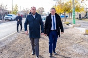 El gobernador orrego visitó el operativo garrafa hogar junto al intendente miodowsky