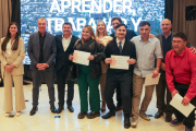 Orrego encabezó la entrega de certificados y herramientas del programa Aprender, Trabajar y Producir