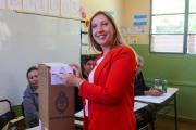 La candidata Laura Palma emitió su voto en Pocito