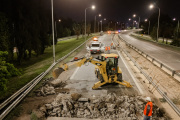 Más de 40 mil vehículos por día circulan por Circunvalación: llamaron a licitación para su repavimentación integral.