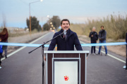 Orrego inauguró una repavimentación clave para Angaco y San Martín y anunció nuevos asfaltos