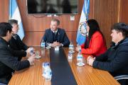 El vicegobernador Fabián Martín recibió al representante regional de Registrar Corp