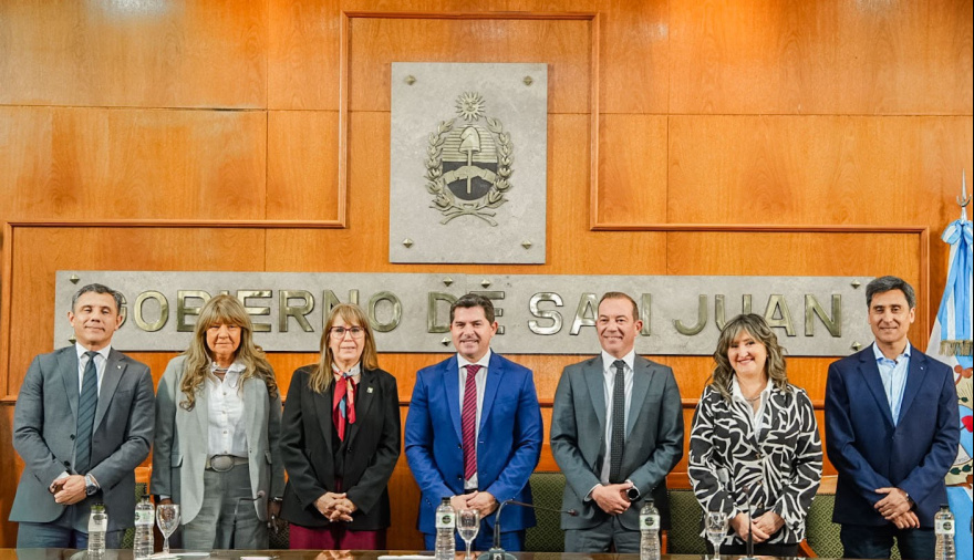 El Gobierno de San Juan y la UCCuyo trabajarán juntos para fortalecer la formación de futuros odontólogos